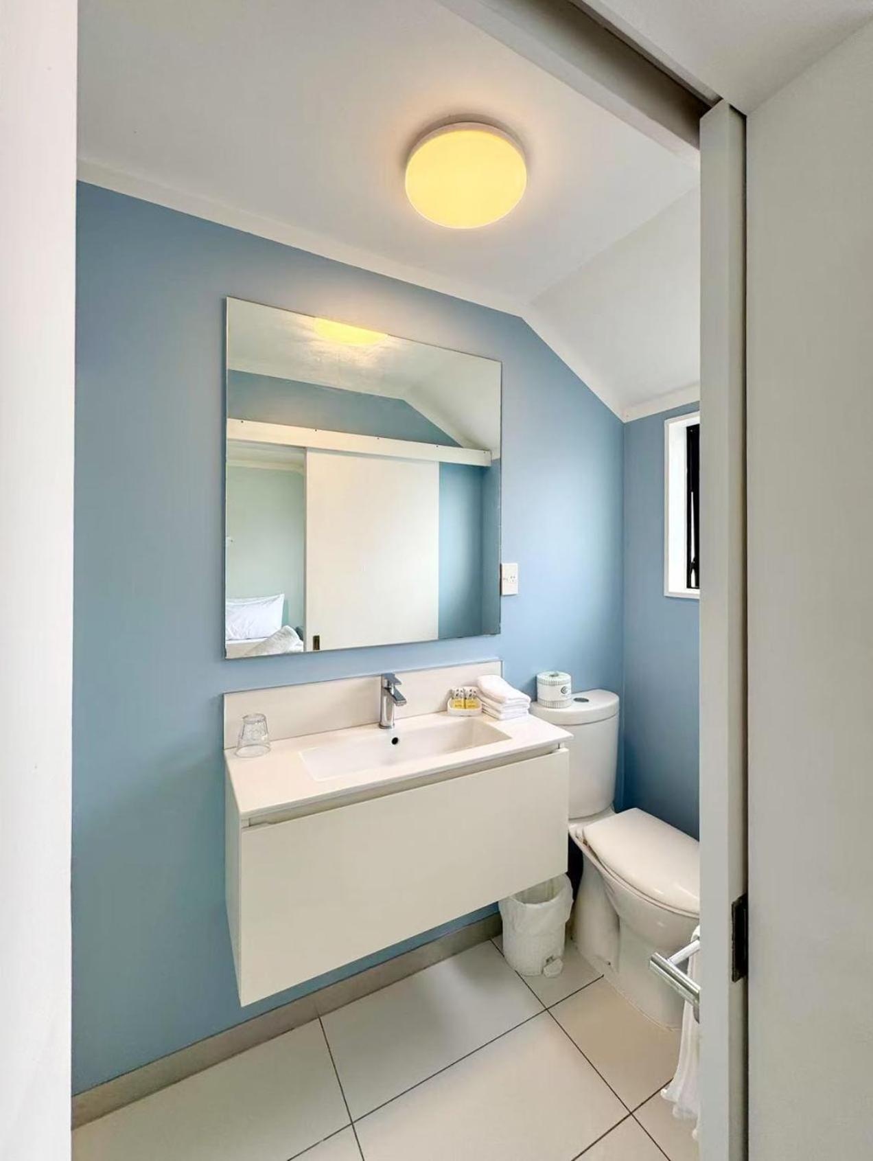 ולינגטו Adelaide Motel מראה חיצוני תמונה
