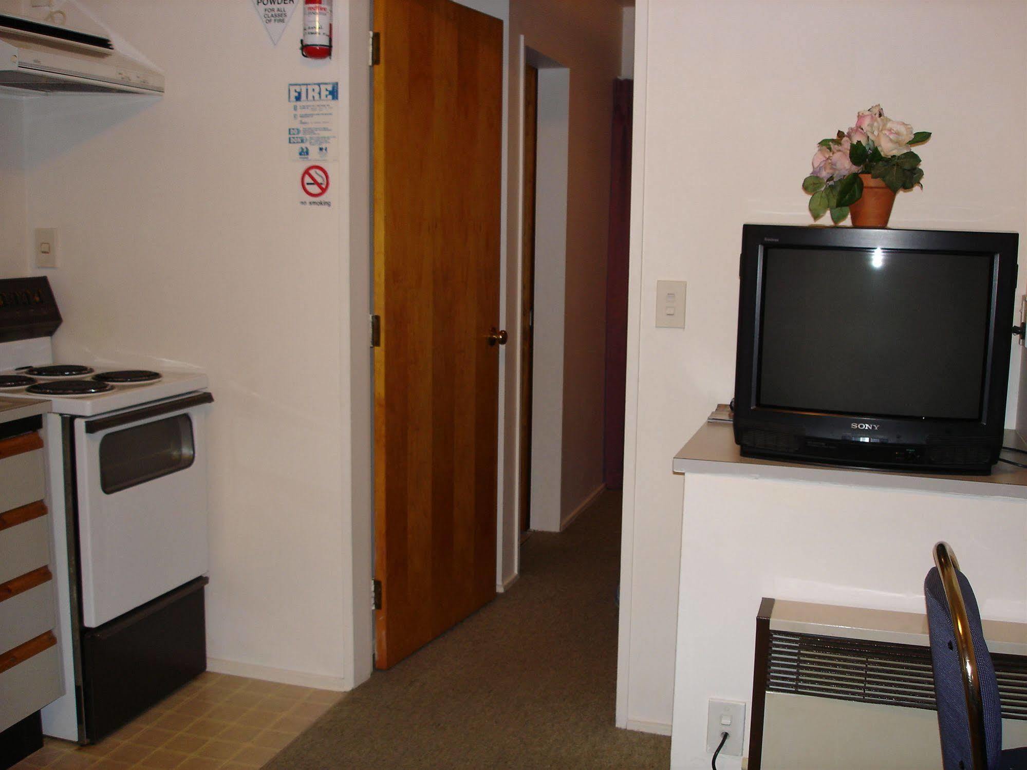 ולינגטו Adelaide Motel מראה חיצוני תמונה